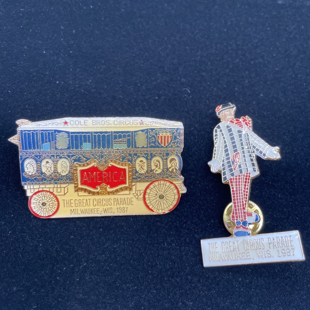 Vintage The Great Circus Parade Milwaukee Wisconsin 1987 Cole Bros Circus Pins